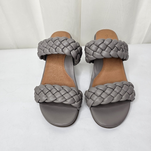 Gentle Souls by Kenneth Cole Gray Charlene Two Braid Heeled Sandal Size 8 - Picture 3 of 11